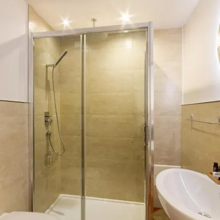 Reluxe Private Wellness לצ'ה