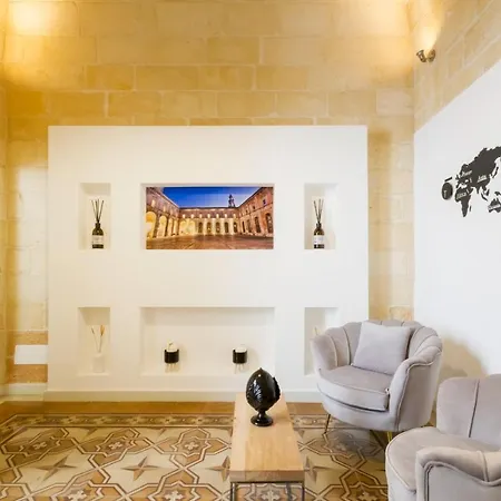 Reluxe Private Wellness לינה וארוחת בוקר 4*
