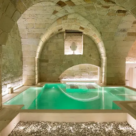 Reluxe Private Wellness לצ'ה